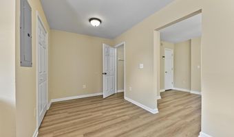 1984 MARY St, Atlantic Beach, FL 32233