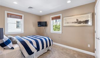 21 Brown And Howard Wharf, Newport, RI 02840