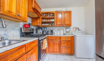 51 Park Ave 2-13, Danbury, CT 06810