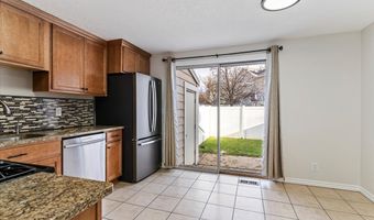 586 W 1950 N, Centerville, UT 84014