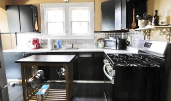 1217 25th Ave, Altoona, PA 16601