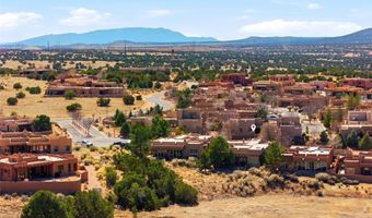 4 Avenida Herrera, Santa Fe, NM 87506