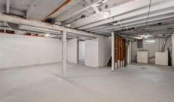 1605 6th St SE, Austin, MN 55912