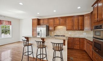 41685 ST ALBANS Ter, Aldie, VA 20105