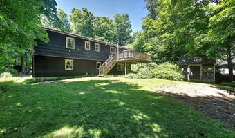 128 Cedar Ln, Beacon Falls, CT 06403
