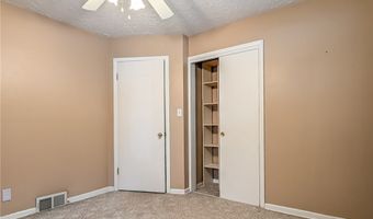 2660 Conrad Ave, Akron, OH 44314