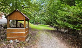 116 Hidden Cove Dr, Ball Ground, GA 30107