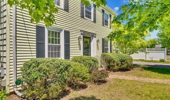172 Hoyt Ave, East Providence, RI 02916