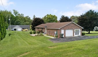 506 Cherry Hill Dr, Abingdon, VA 24210