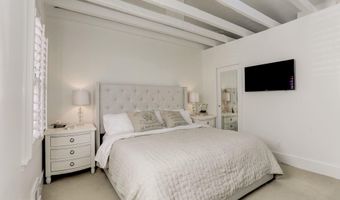 3522 P St NW, Washington, DC 20007