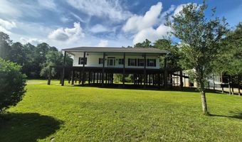 7041 Hancock Dr, Bay St. Louis, MS 39520