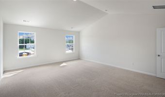 1052 Misty Creek Dr, Aberdeen, NC 28315