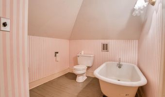 3925 CANTERBURY Rd, Baltimore, MD 21218
