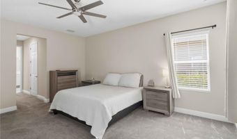 7526 PARADISO Dr, Apollo Beach, FL 33572