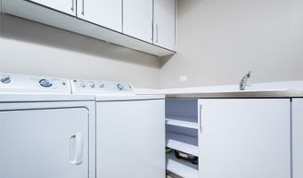 1555 Kapiolani Blvd 1105, Honolulu, HI 96814