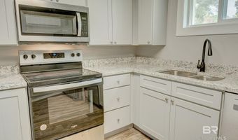 108 W 14th St, Bay Minette, AL 36507