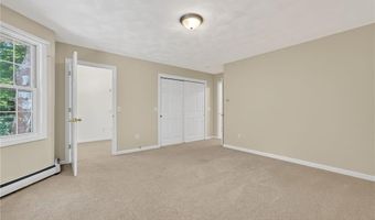 11 Soneric Ln, Richmond, RI 02812