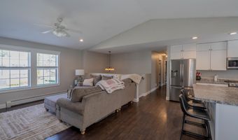 13 Benjamins Way, Bangor, ME 04401