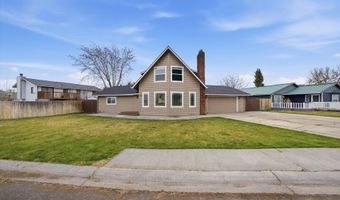 805 SW MT ADAMS Ave, Boardman, OR 97818
