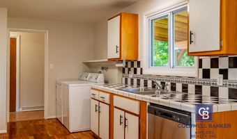 1507 26th St, Cody, WY 82414