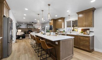 514 W Ross Ln, Caldwell, ID 83605