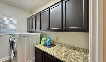 106 Cambridge Cv, Batesville, MS 38606
