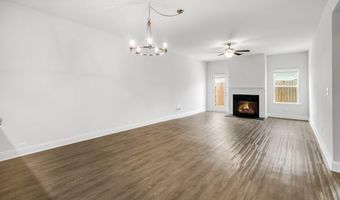 24 Castlemoor Loop, Adairsville, GA 30103