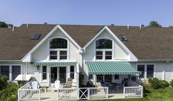 99 Dockside Ln, Belfast, ME 04915