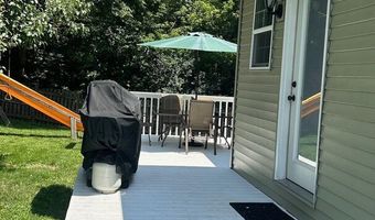 40431 N Fairview St, Antioch, IL 60002