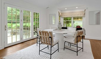 6 Searles Rd, Darien, CT 06820