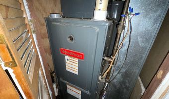 105 Lincoln Hts, Alum Creek, WV 25003