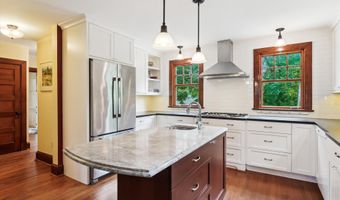 14 WILLIAMS St, Rockville, MD 20850