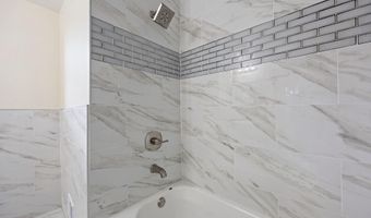 738 W BIRCHTREE Ln, Claymont, DE 19703