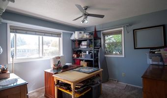 922 ARAPAHO St, Cheyenne, WY 82009