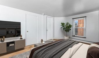 67 Elm St, Andover, NJ 07801