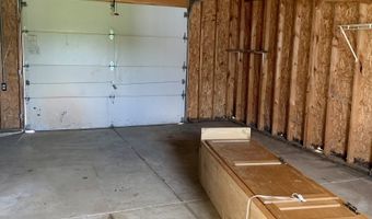 2323 Deerfield Run Ct, Anderson, IN 46017