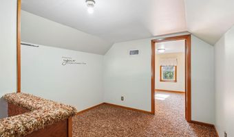 28481 Grand Ave, Aplington, IA 50604