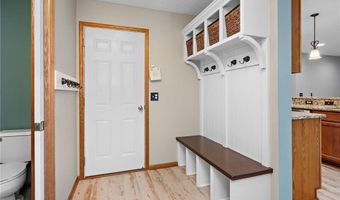 11301 69th St NE, Albertville, MN 55301