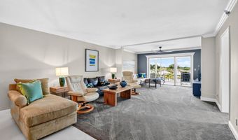 300 John F Kennedy Dr Ph8, Atlantis, FL 33462
