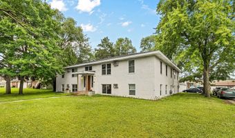 752 Southview Dr, Anoka, MN 55303