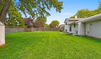 57 SOLAR Cir, Appleton, WI 54915