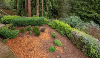 645 Skyward Dr, Aptos, CA 95003