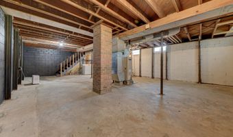 506 5TH St, Armstrong, IA 50514