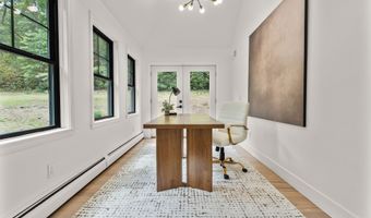 60 Mountain Rd, Colchester, CT 06415