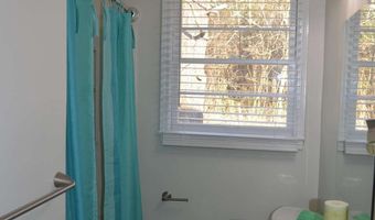 4940 Pinefield, Macon, GA 31206