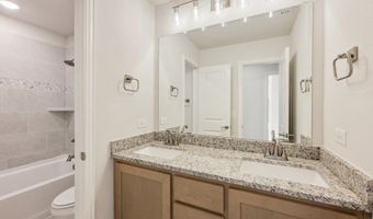 210 Comanche Trl, Alvarado, TX 76009