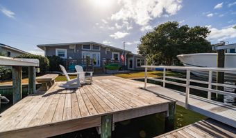 504 N Kinston Ave, Atlantic Beach, NC 28512