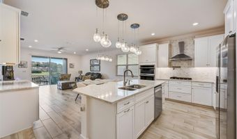 5413 WISHING ARCH Dr, Apollo Beach, FL 33572