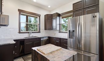 1010 Mc Quade Gulch Dr, Clark Fork, ID 83811