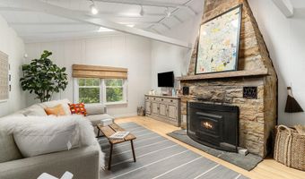 215 S Broadway, Beverly Shores, IN 46301